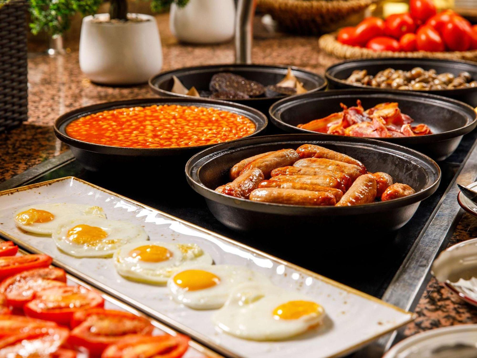 Mercure Cardiff North Hotel Εξωτερικό φωτογραφία