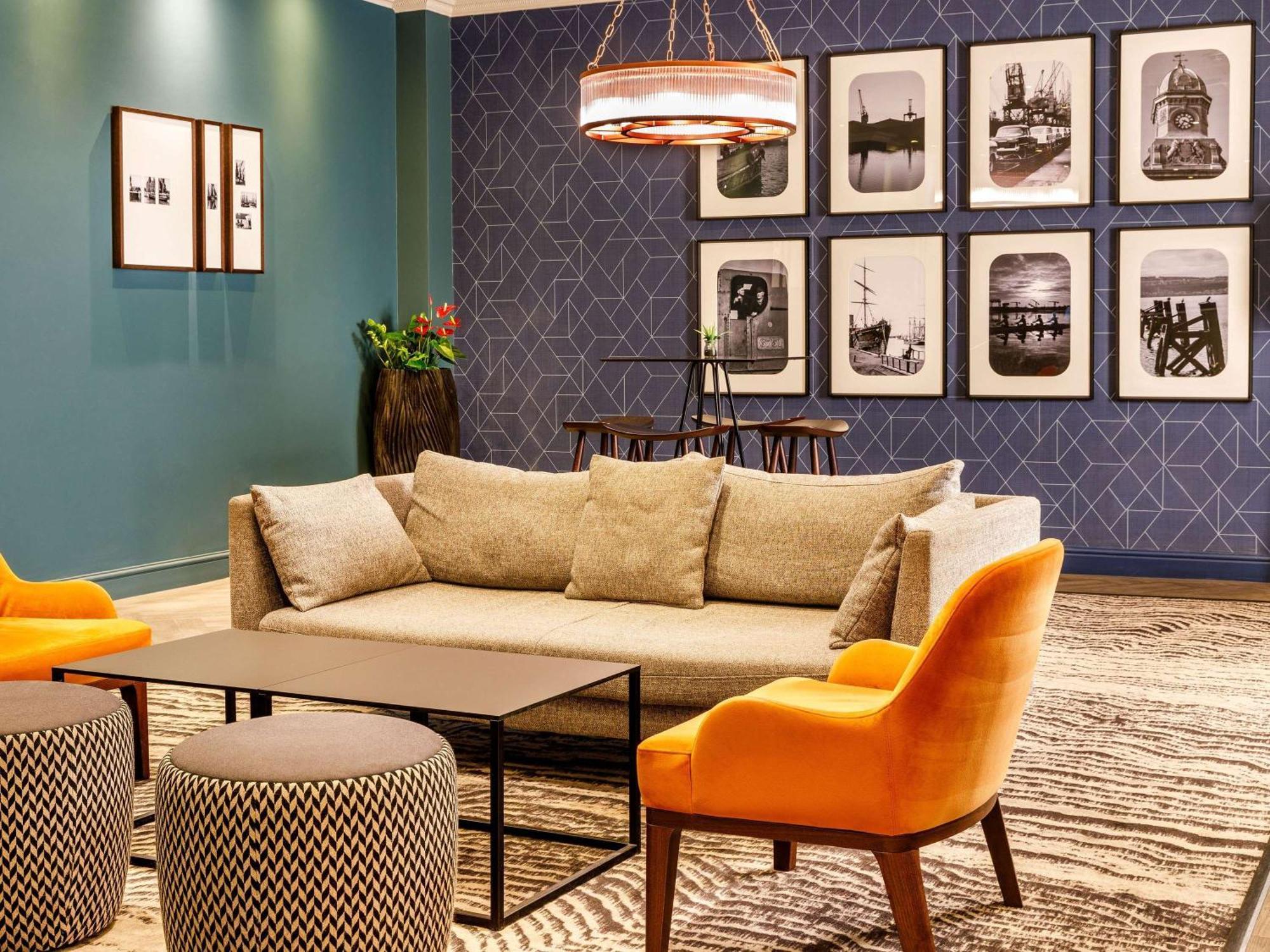 Mercure Cardiff North Hotel Εξωτερικό φωτογραφία