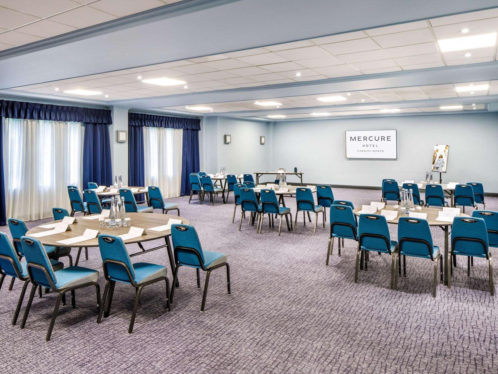 Mercure Cardiff North Hotel Εξωτερικό φωτογραφία