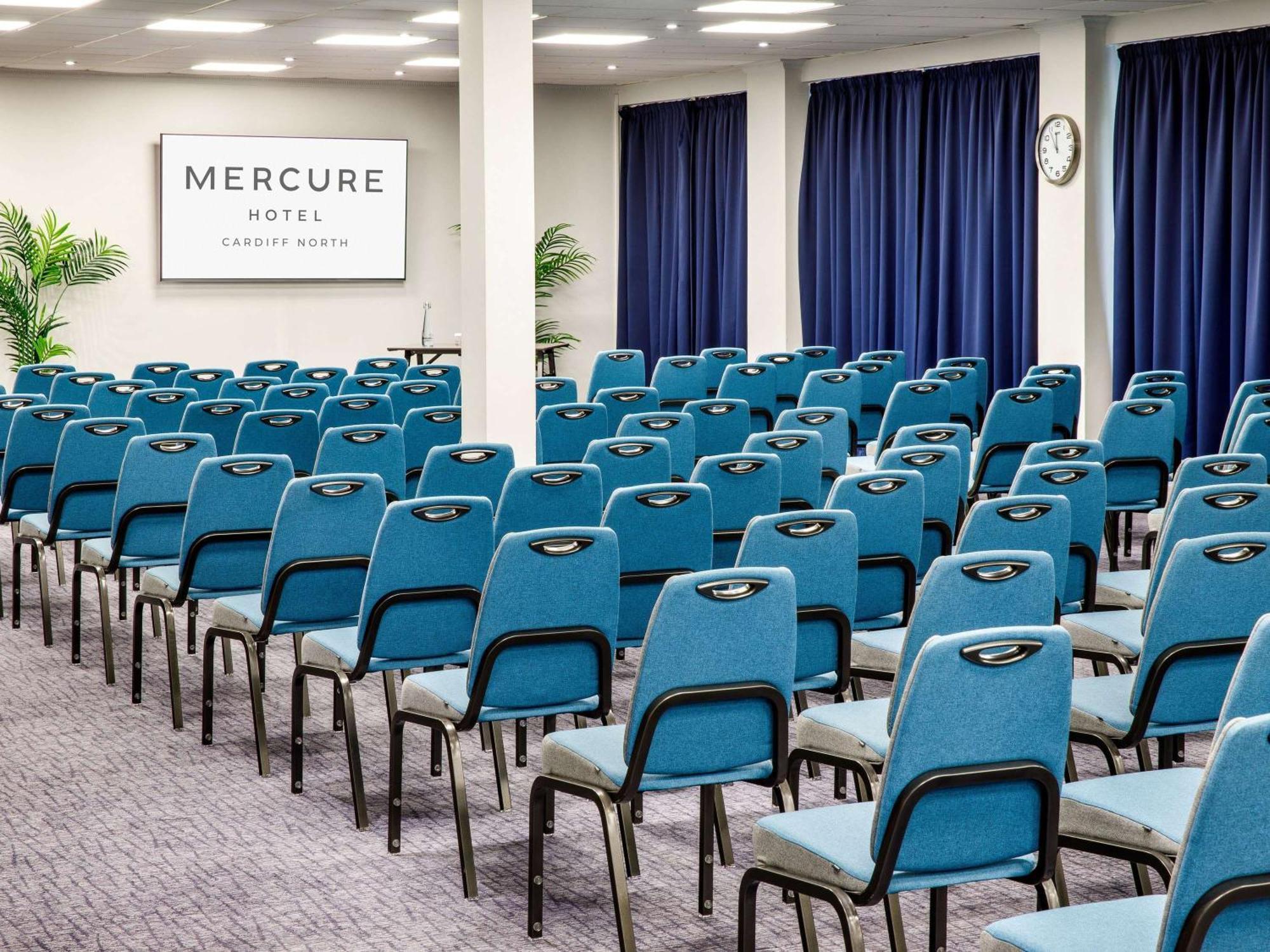 Mercure Cardiff North Hotel Εξωτερικό φωτογραφία