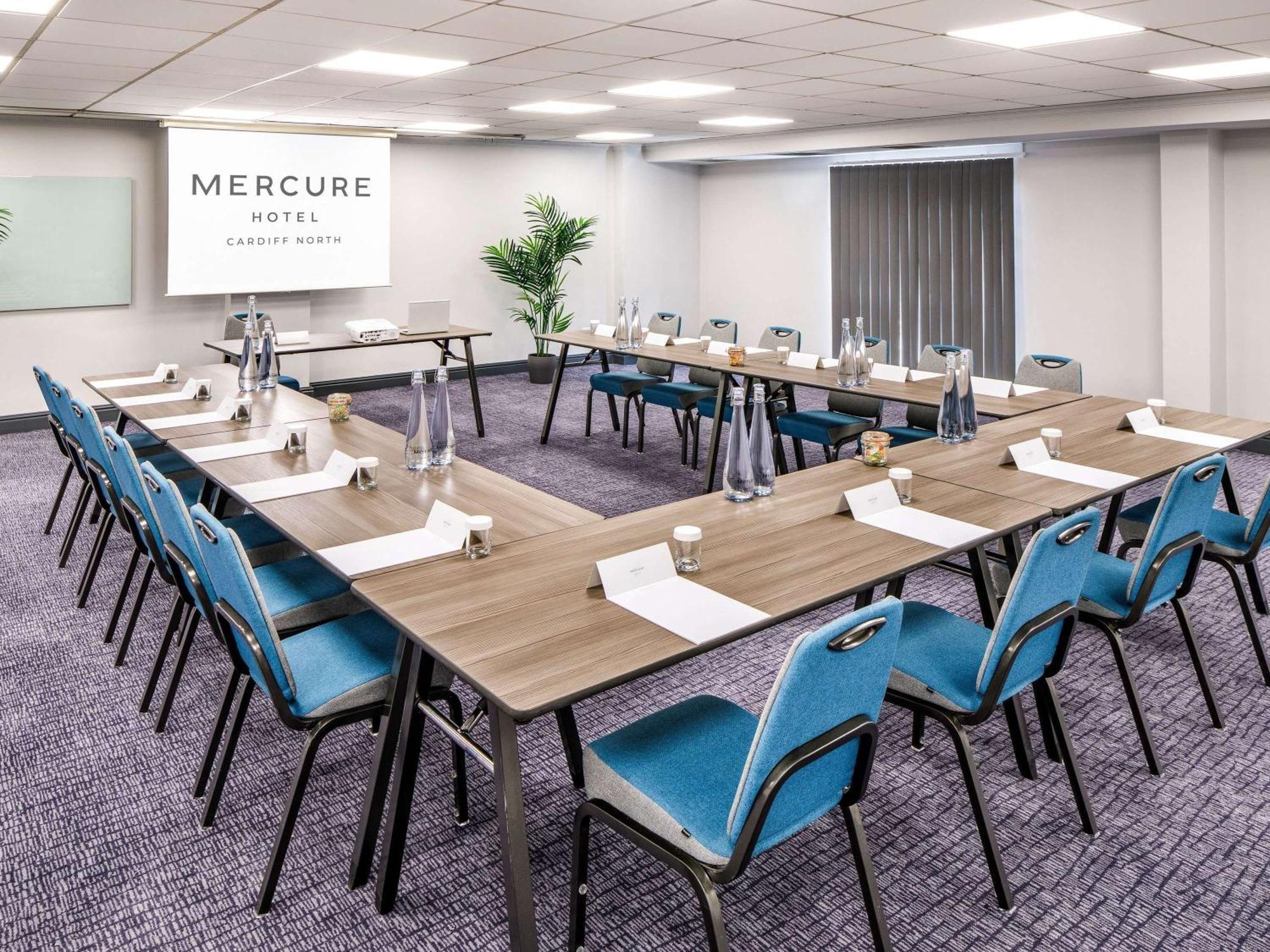 Mercure Cardiff North Hotel Εξωτερικό φωτογραφία