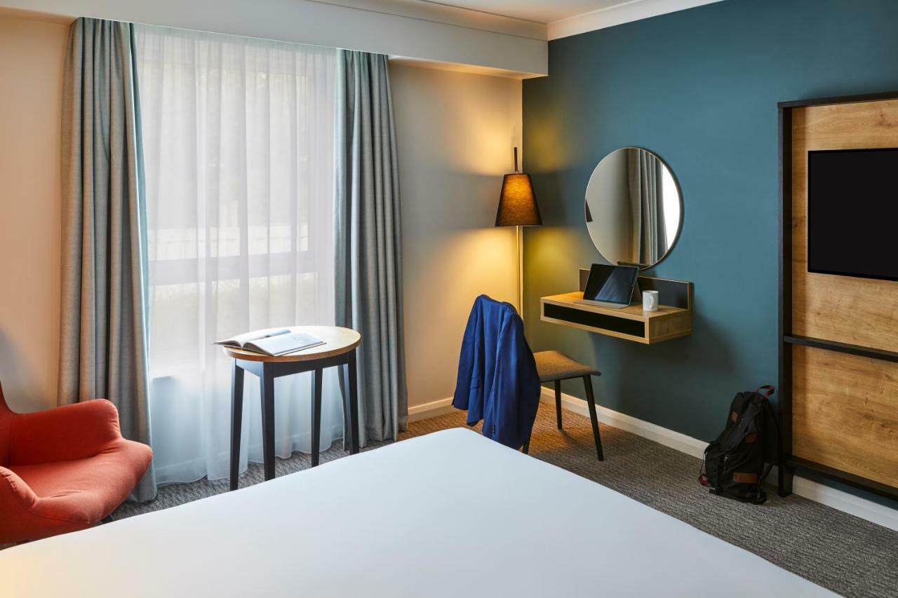 Mercure Cardiff North Hotel Εξωτερικό φωτογραφία