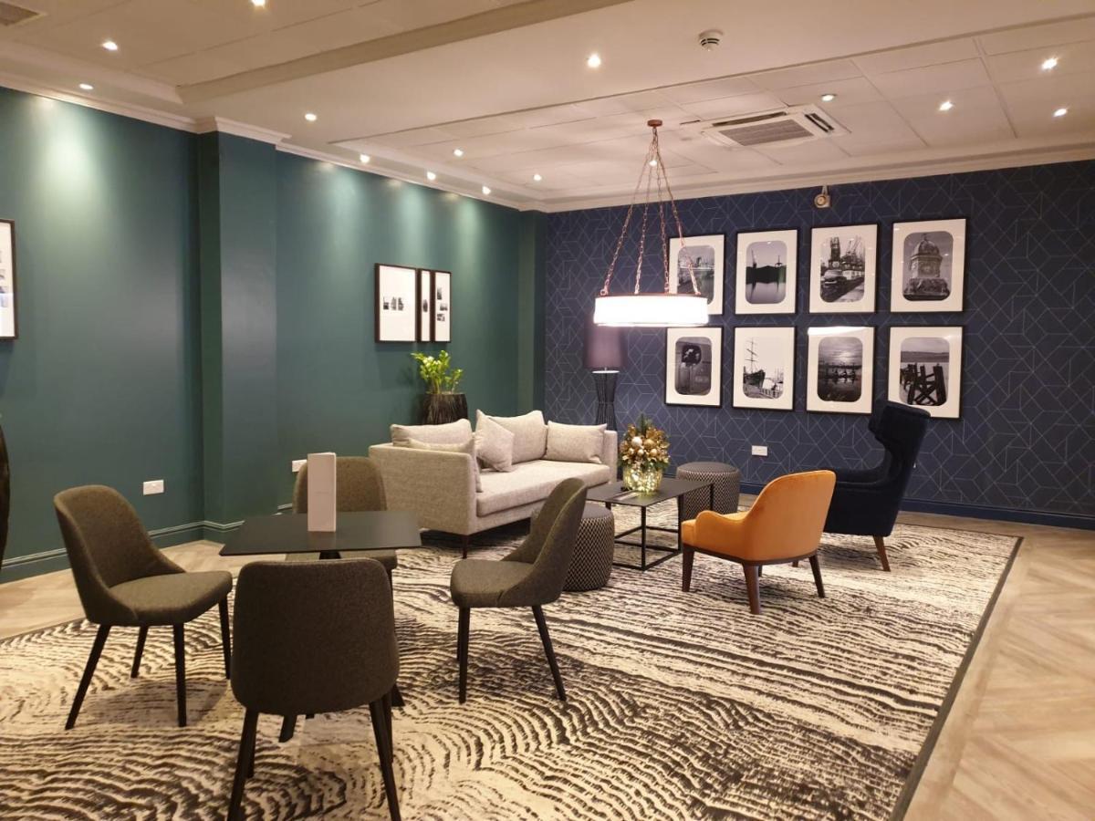 Mercure Cardiff North Hotel Εξωτερικό φωτογραφία